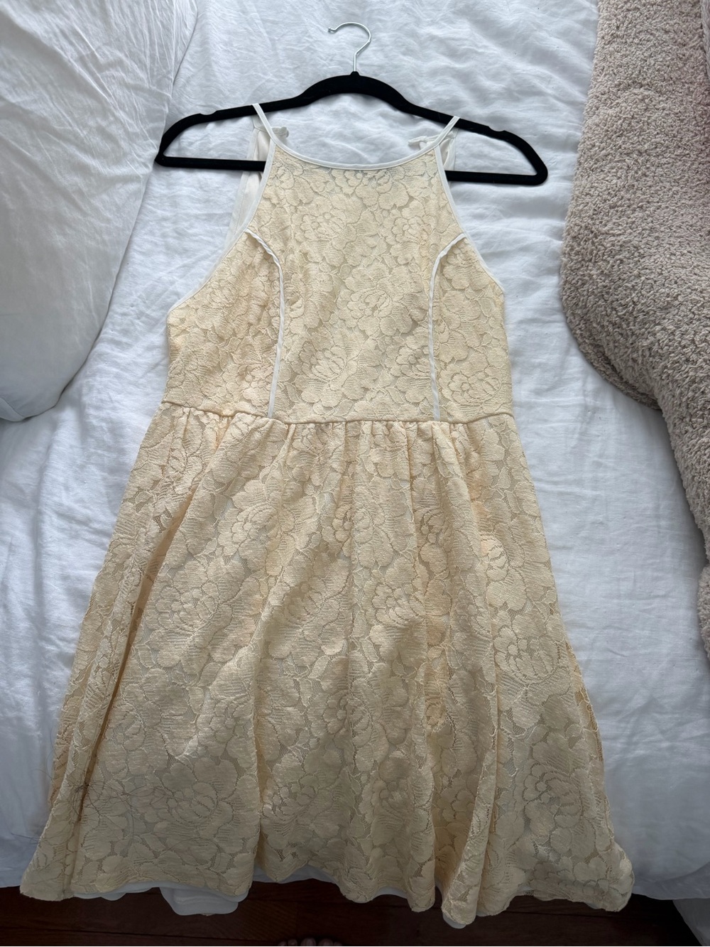 Womens Lace A-Line Dress in Cream